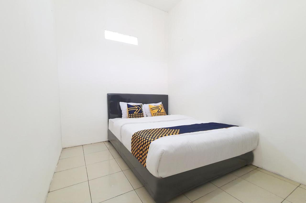 SPOT ON 2726 Kopo 355 Syariah Hotel Bandung Bagian luar foto